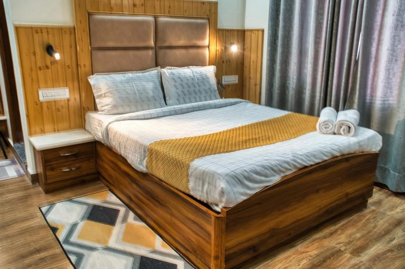 Bed & Breakfast Hill Hideout Rooms & Suites Shimla