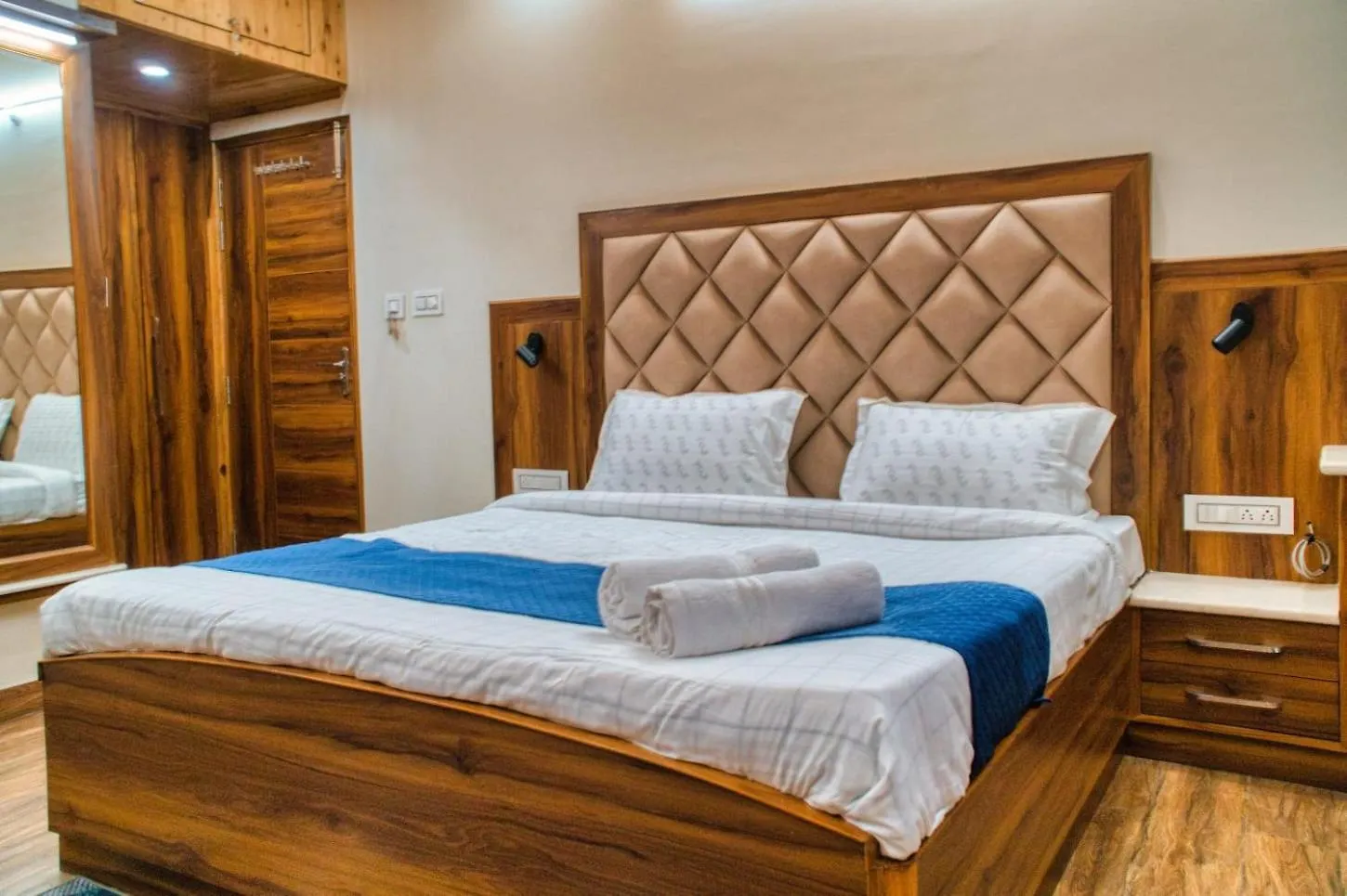 Bed & Breakfast Hill Hideout Rooms & Suites Shimla India