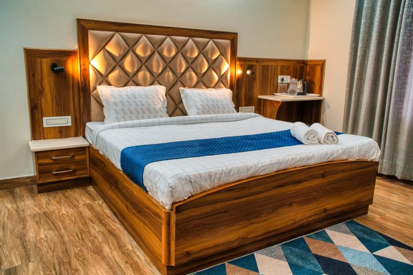 Hill Hideout Rooms & Suites Shimla
