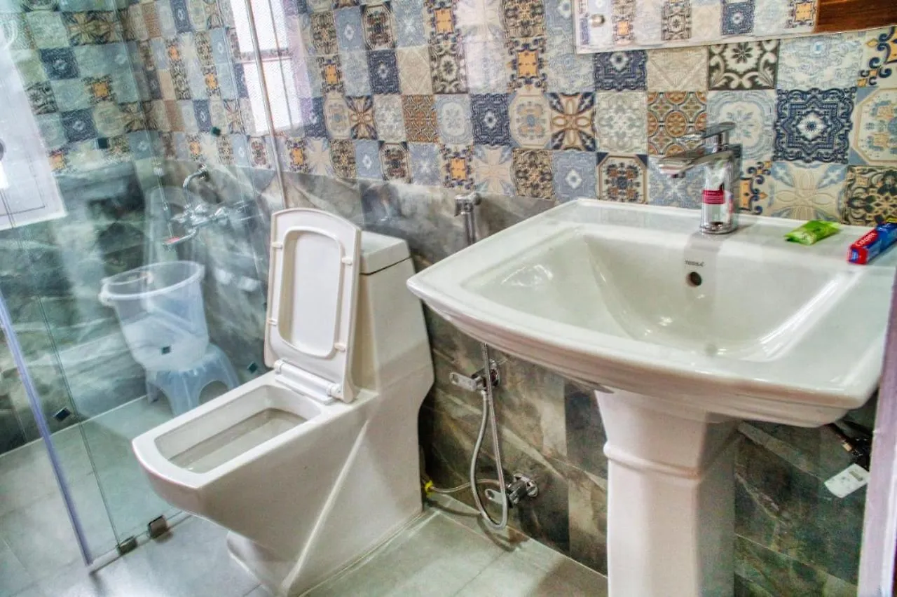 Hill Hideout Rooms & Suites Shimla Bed & Breakfast